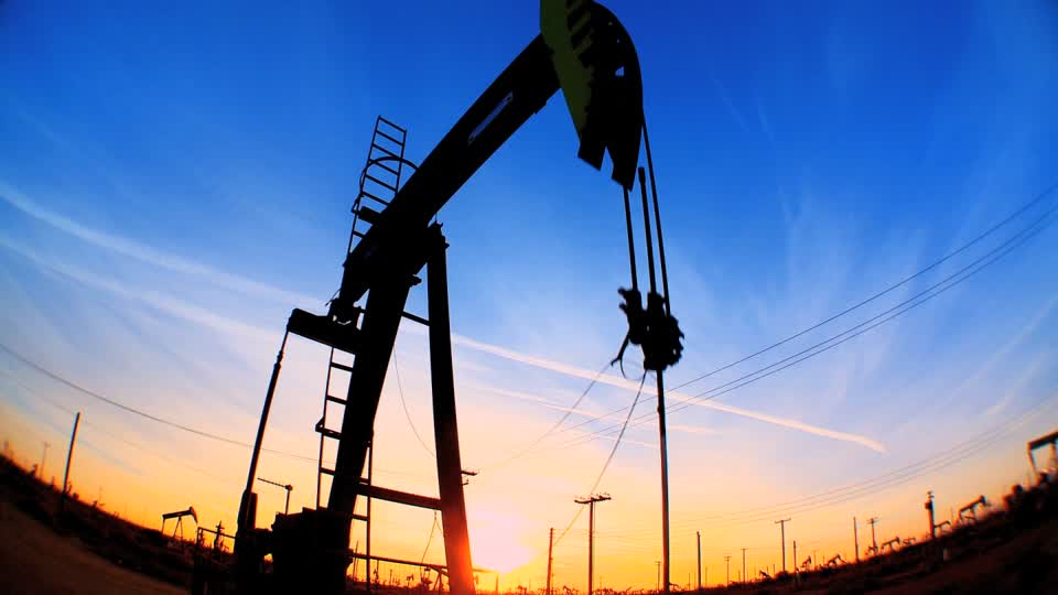 Petrolio: l’Opec è pronta a stupire, prezzi in stand-by